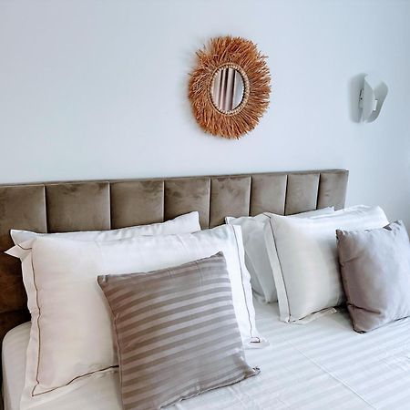 Madalin Seaside Apartment Wlora Zewnętrze zdjęcie