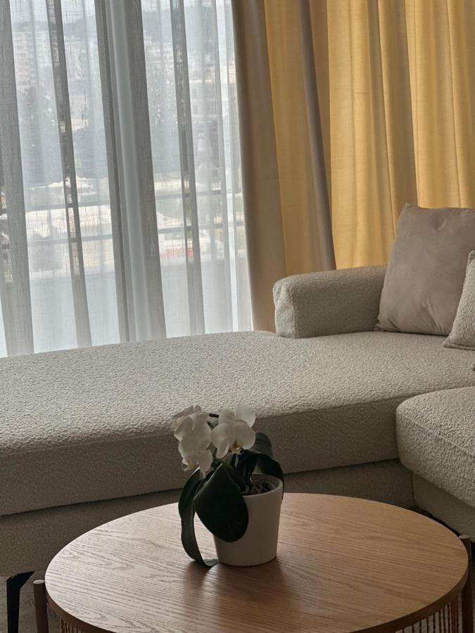 Madalin Seaside Apartment Wlora Zewnętrze zdjęcie