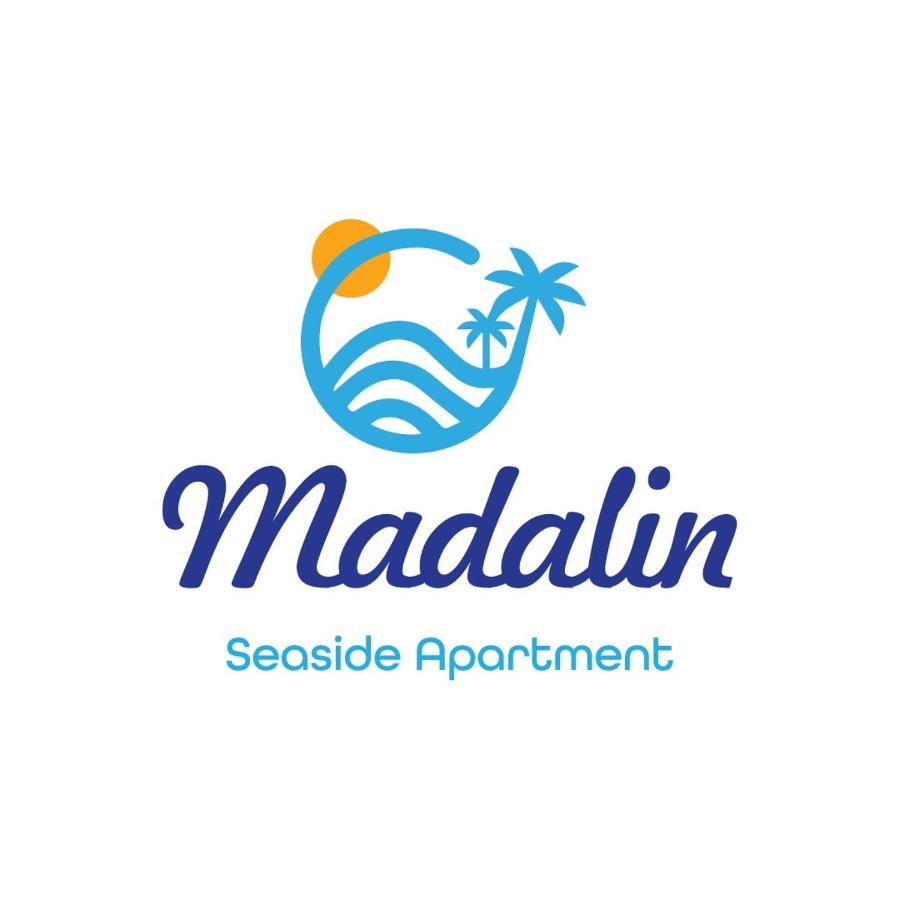 Madalin Seaside Apartment Wlora Zewnętrze zdjęcie